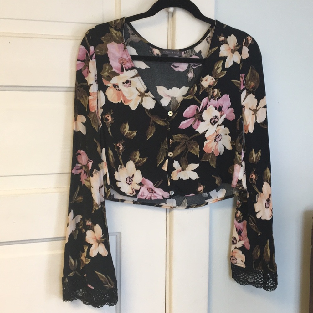 Kendall & Kylie floral crop top